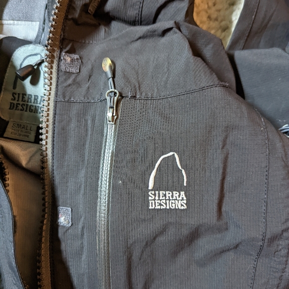 Sierra Designs waterproof/breathable shell, in great condition, size small - Picture 11 of 12